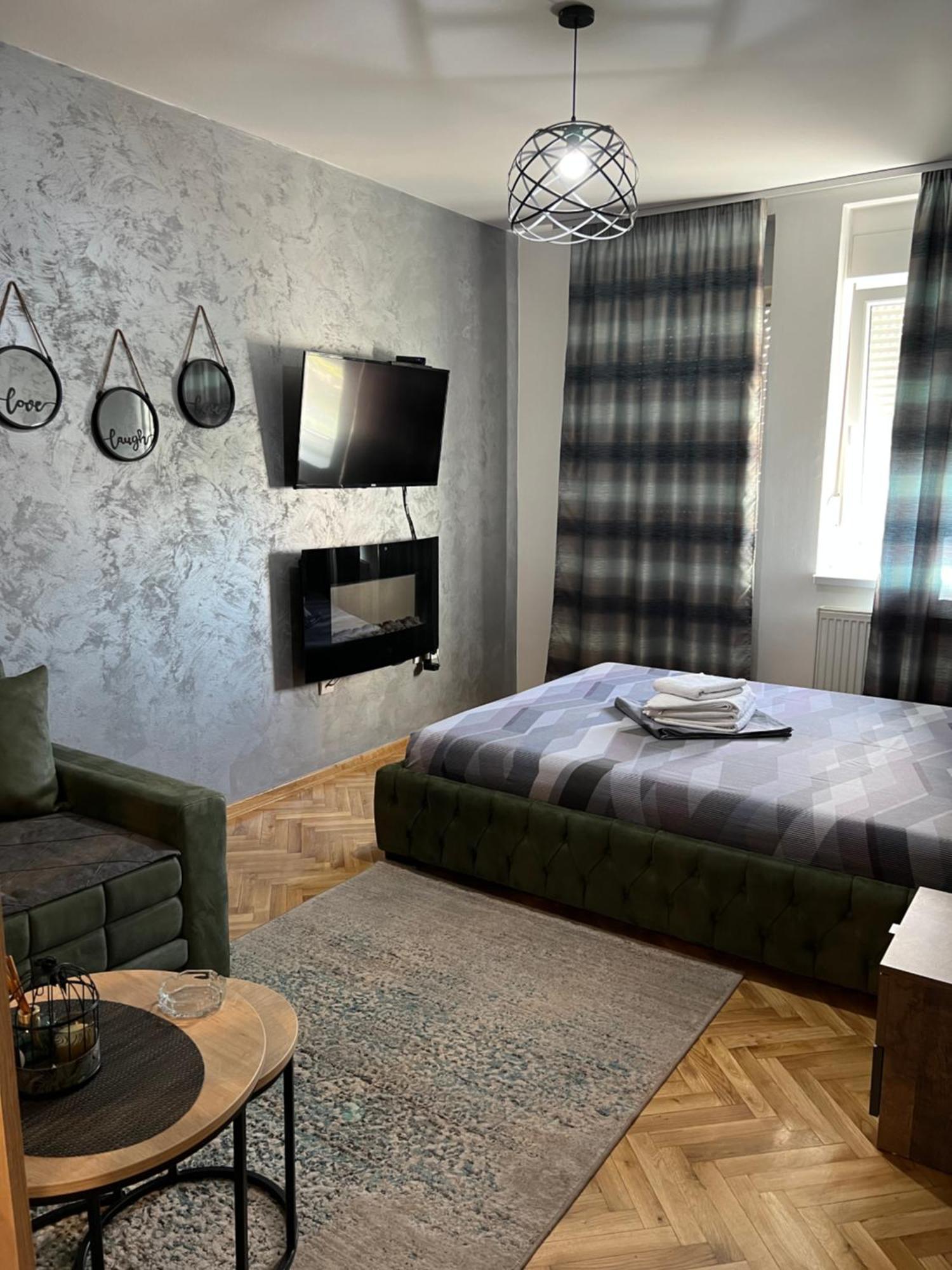 Apartman Didi2- Free Private Parking-Garage Novi Sad Extérieur photo